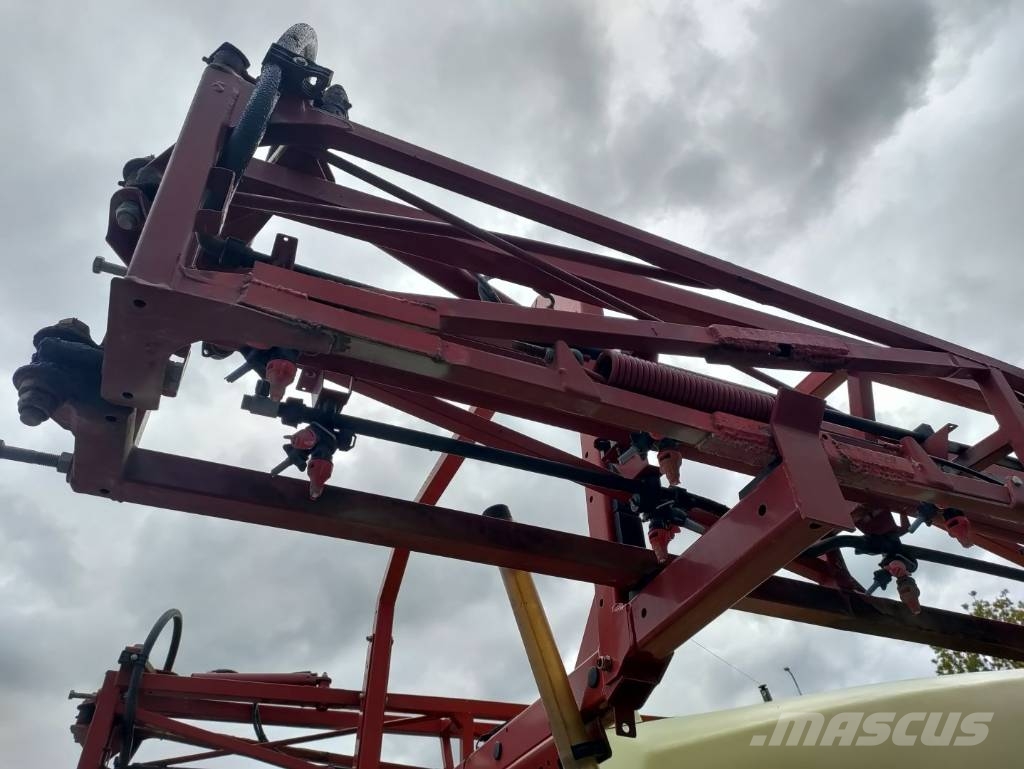 Hardi Navigator 4000 الرشاشات