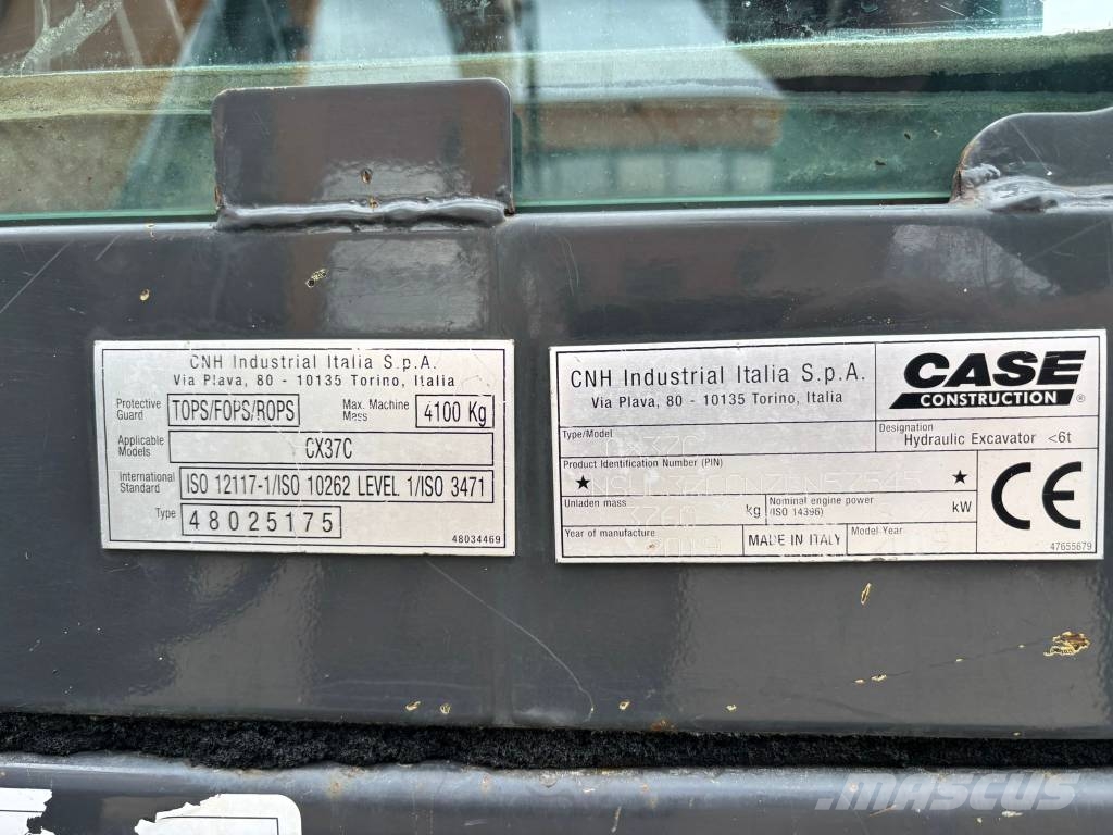 CASE CX 37 C حفارات صغيرة أقل من 7 طن (حفارات صغيرة)
