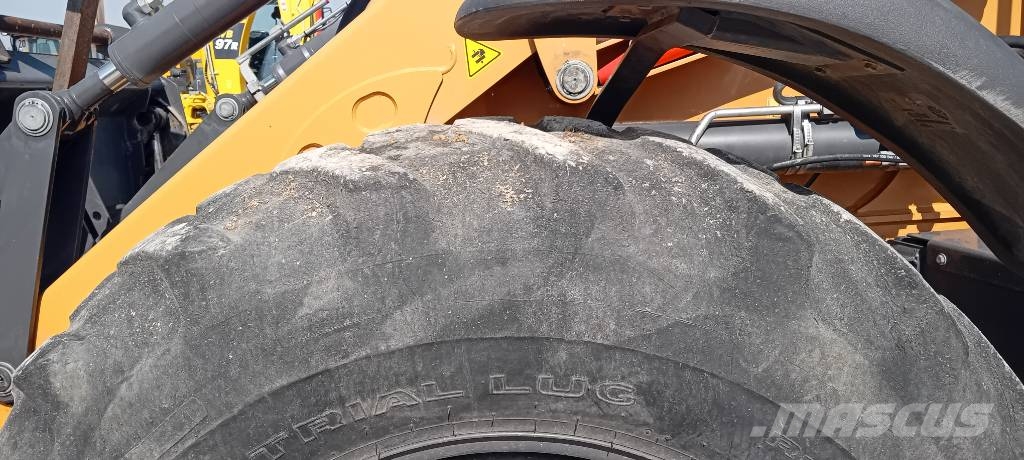 CASE 695 ST Backhoe loaders