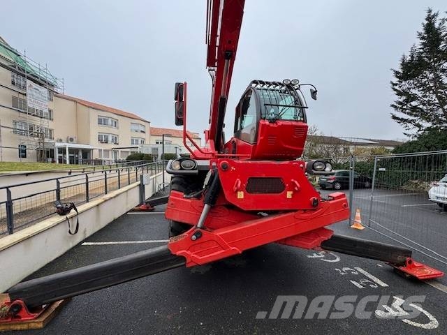 Manitou MRT 3050 مناولات متداخلة