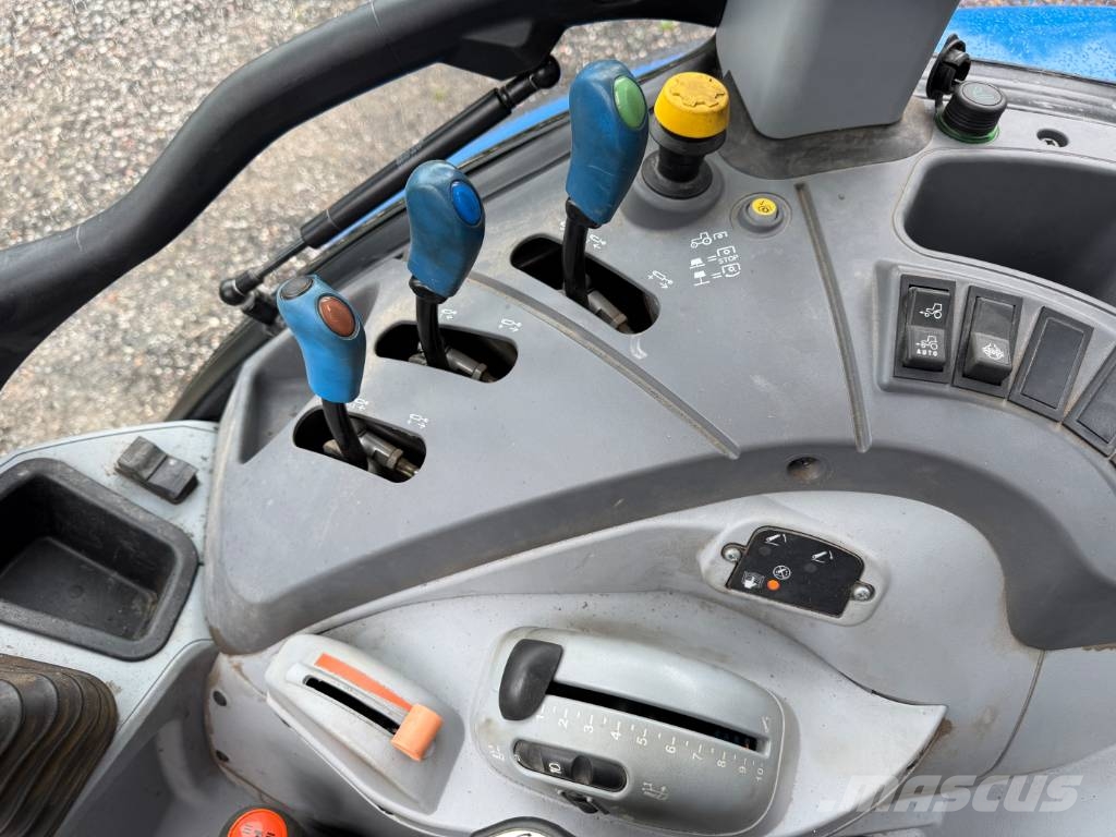 New Holland T 5.100 Utility Traktoren