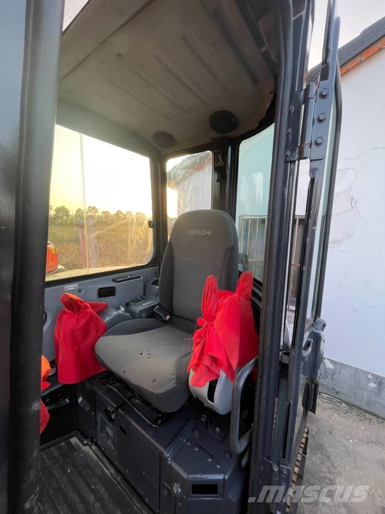 Hitachi ZX 65 US Miniekskavaatorid < 7 t