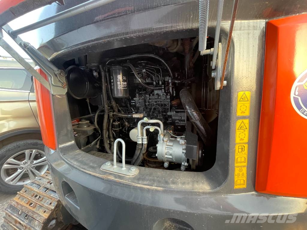 Hitachi ZX 65 US Miniekskavaatorid < 7 t