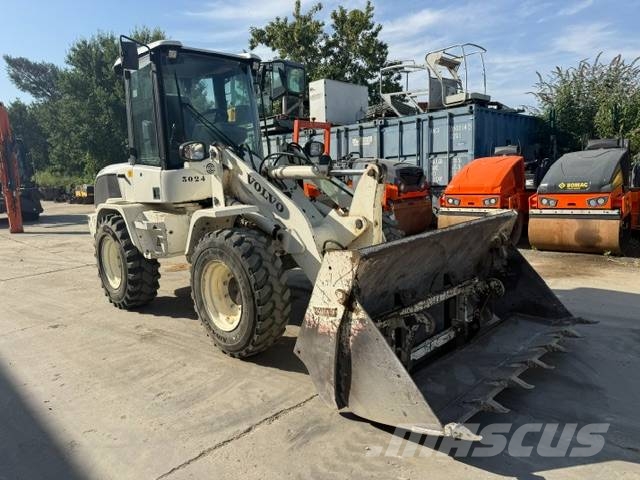 Volvo L 30 Hjullastare