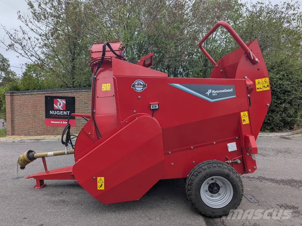 Kverneland 863 آلات تمزيق الحزم وتقطيعها ونشرها