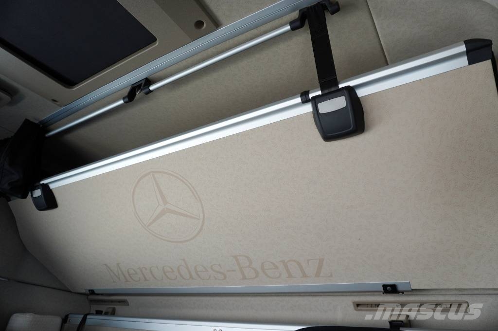 Mercedes-Benz Actros 2542 MP5 / BDF / 2021 Camiones portacontenedores