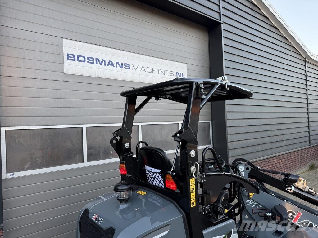 GiANT G2300 X-TRA HD minishovel NIEUW grijs 轮式装载机