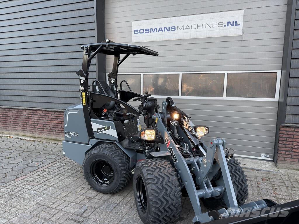GiANT G2300 X-TRA HD minishovel NIEUW grijs 轮式装载机