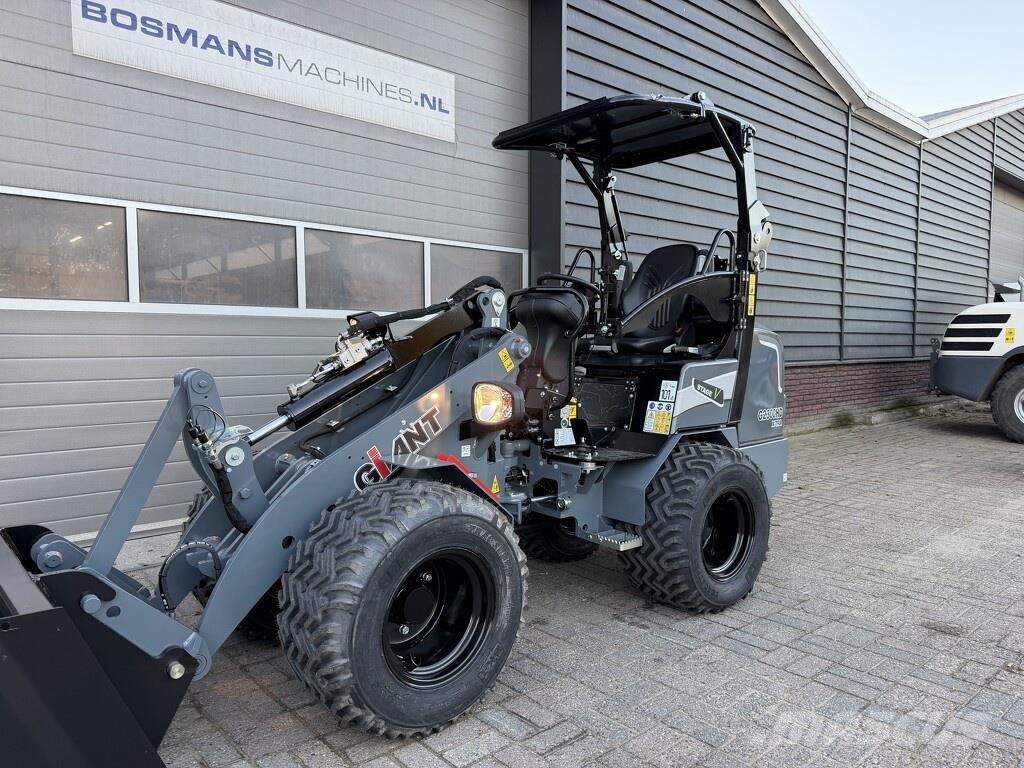 GiANT G2300 X-TRA HD minishovel NIEUW grijs 轮式装载机