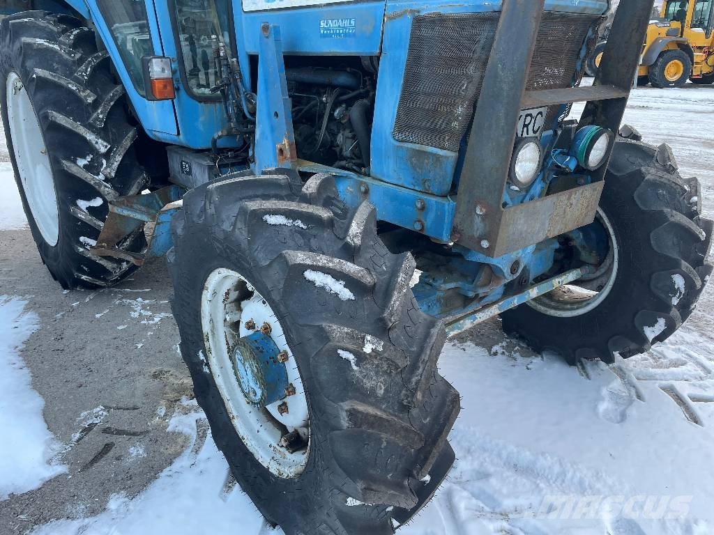 Ford 7700 Dismantled: only spare parts الجرارات