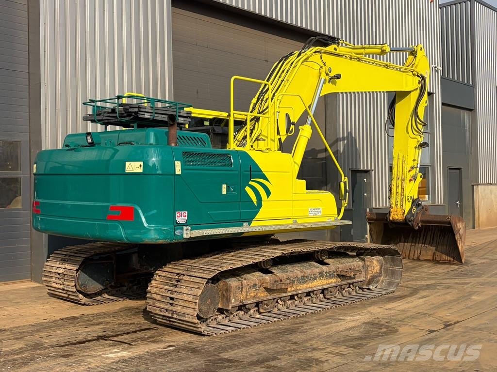 Hyundai HX260L | Dutch machine Верижен екскаватор