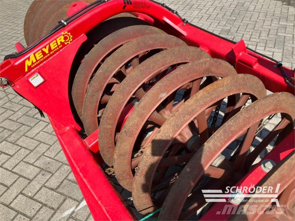  Agrartechnik Meyer WP 14/4 مداحل