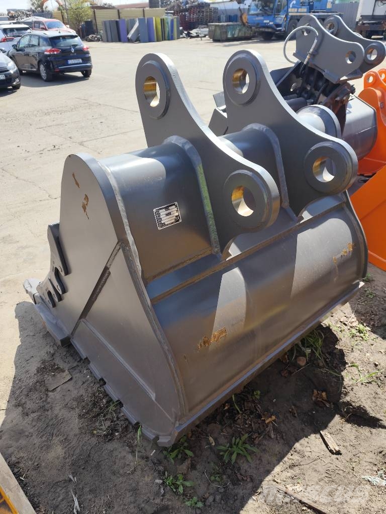 Doosan DX 225 Ekskavaatorikopad ja lisaseadmed