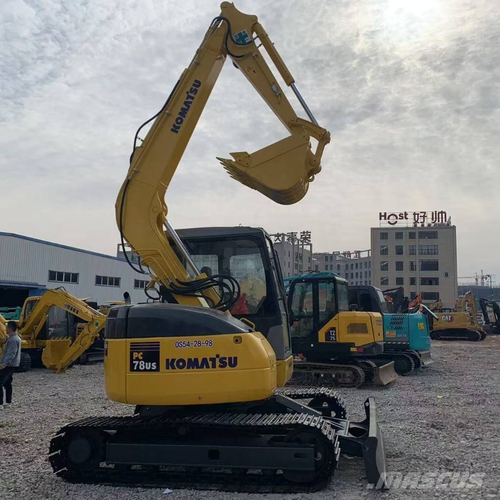 Komatsu PC78 Vikšriniai ekskavatoriai