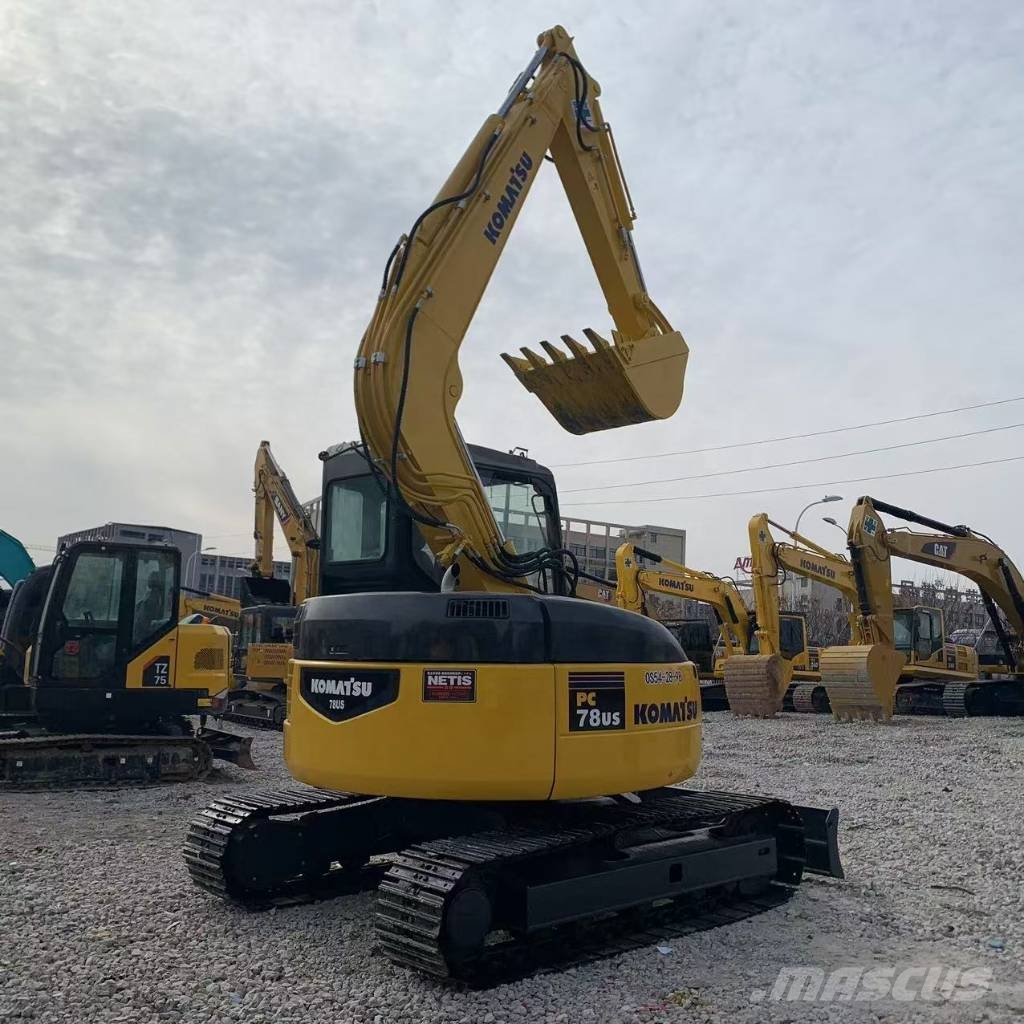 Komatsu PC78 Vikšriniai ekskavatoriai
