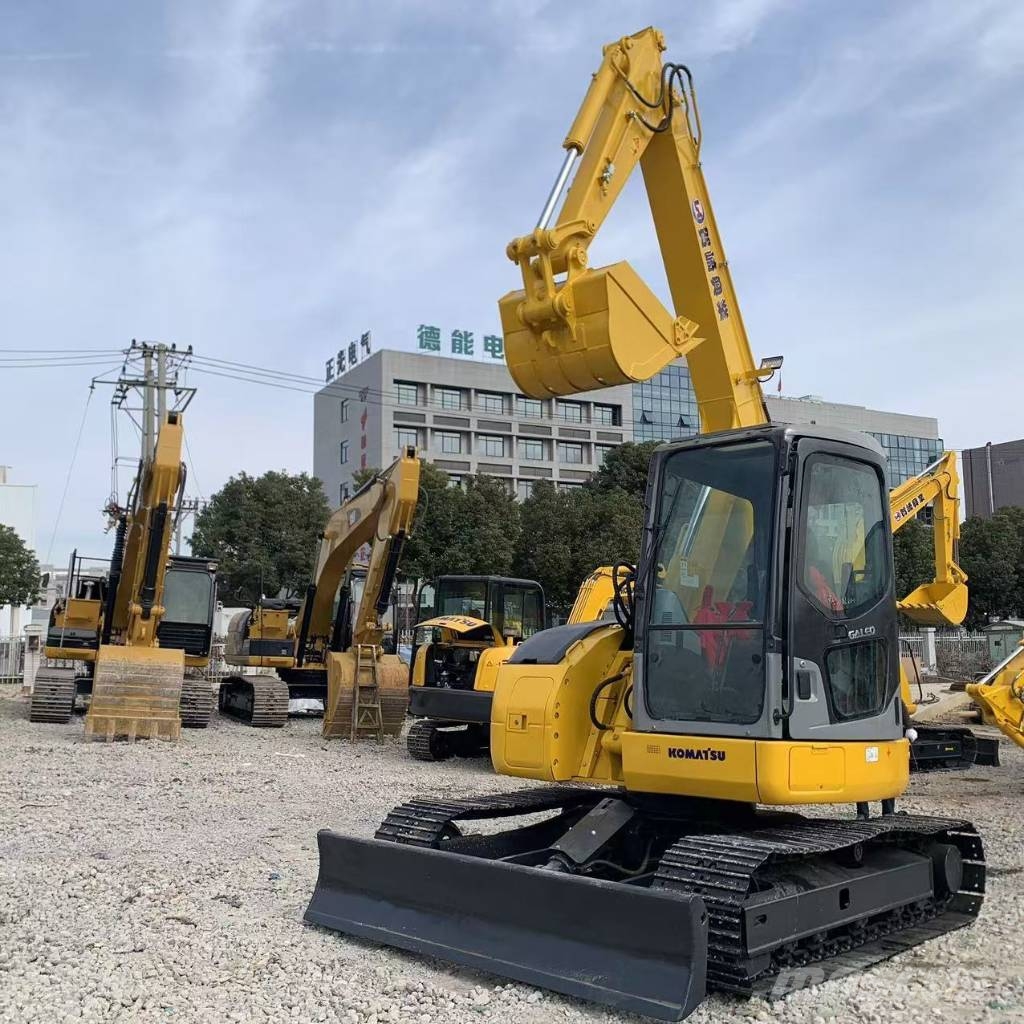 Komatsu PC78 Vikšriniai ekskavatoriai