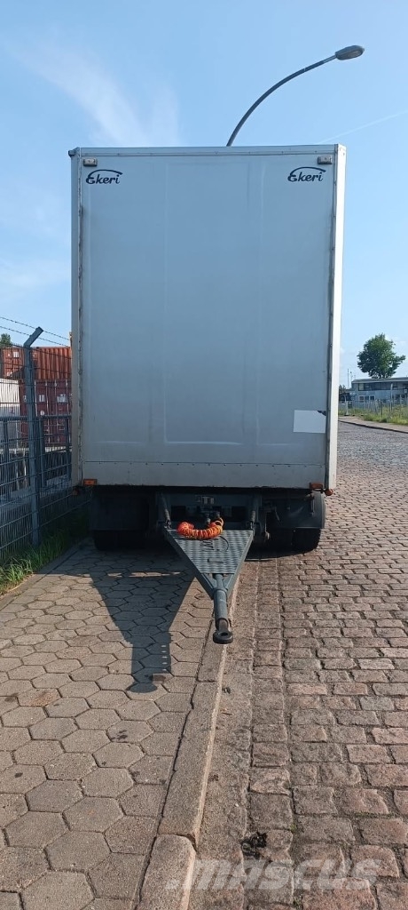 Floor 20 palet Gesloten opbouw trailers