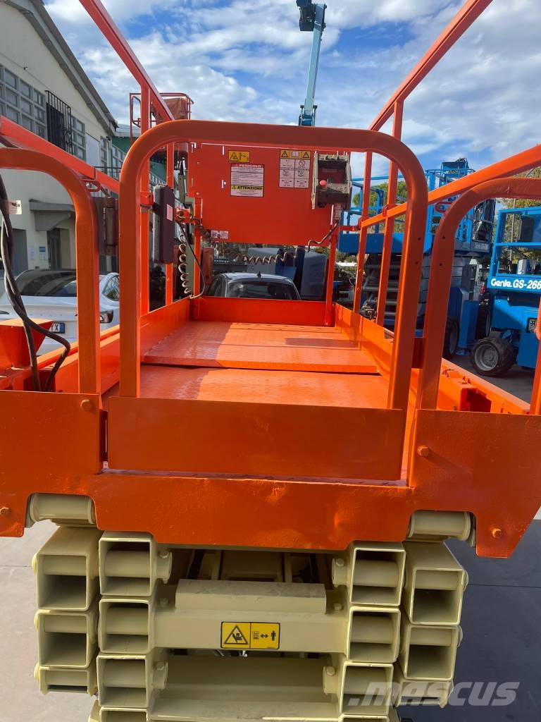JLG 3246 ES Piattaforme a pantografo