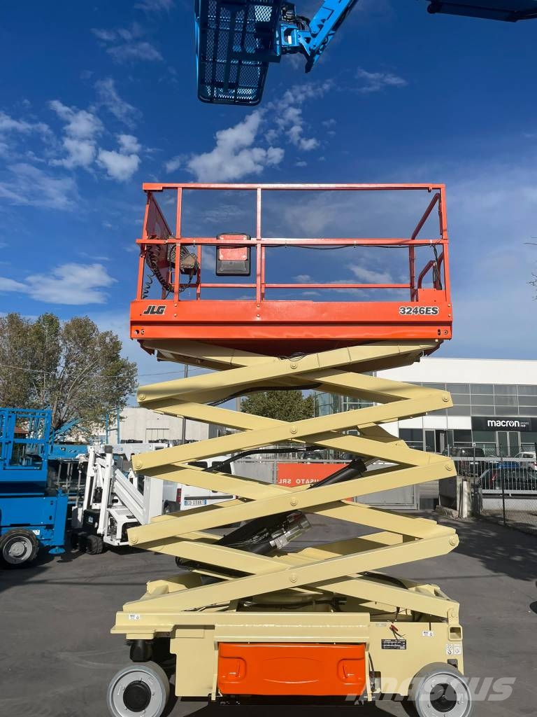 JLG 3246 ES Piattaforme a pantografo