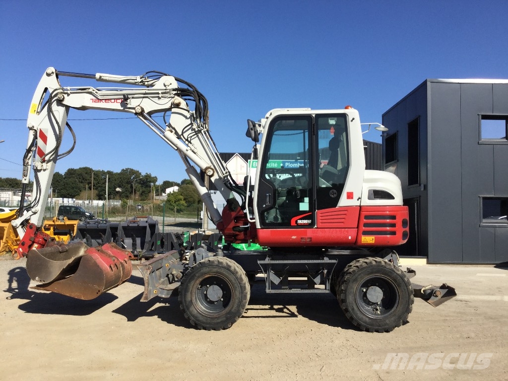 Takeuchi TB 295 W Wielgraafmachines
