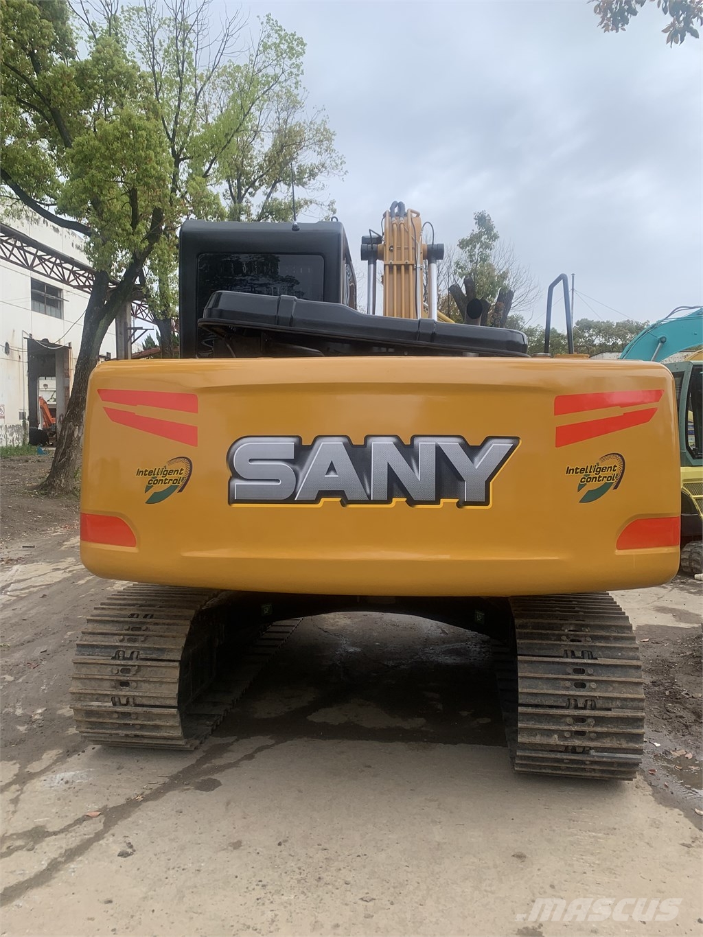 Sany SY 135 C Rupsgraafmachines