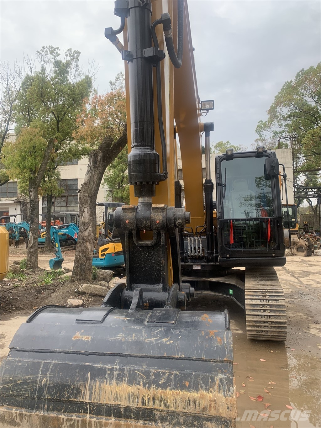 Sany SY 135 C Rupsgraafmachines