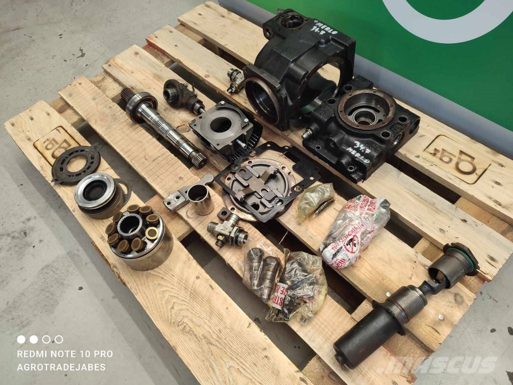 Merlo P34.7 (90R075) drive pump Sanzuman