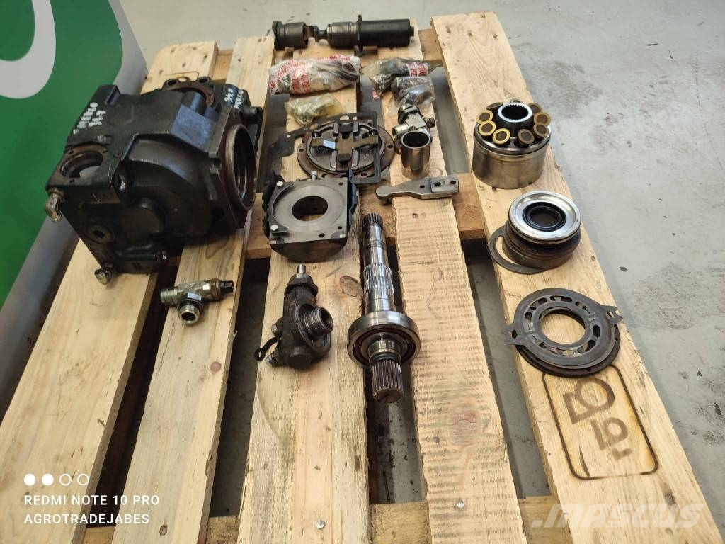 Merlo P34.7 (90R075) drive pump Sanzuman