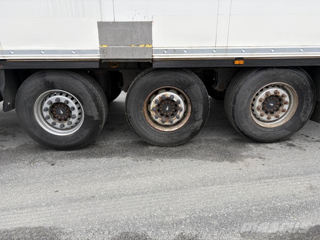 Schmitz Cargobull Trailer Reefer Flower Width & Dual Temp & Double S Temperature controlled semi-trailers