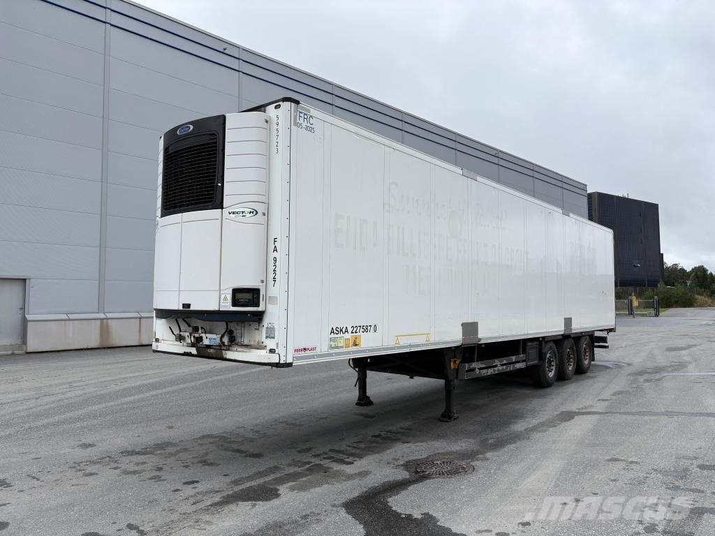 Schmitz Cargobull Trailer Reefer Flower Width & Dual Temp & Double S Temperature controlled semi-trailers