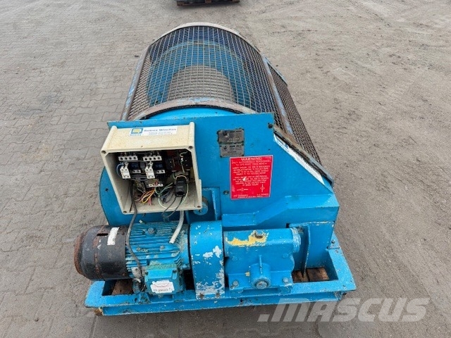 Bauer USED WINCH 2.5T Комплектуючі і запасні частини для бурових установок