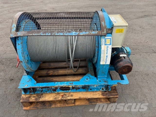 Bauer USED WINCH 2.5T Комплектуючі і запасні частини для бурових установок