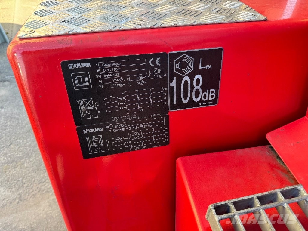 Kalmar DCG120-6 Dīzeļa autoiekrāvēji