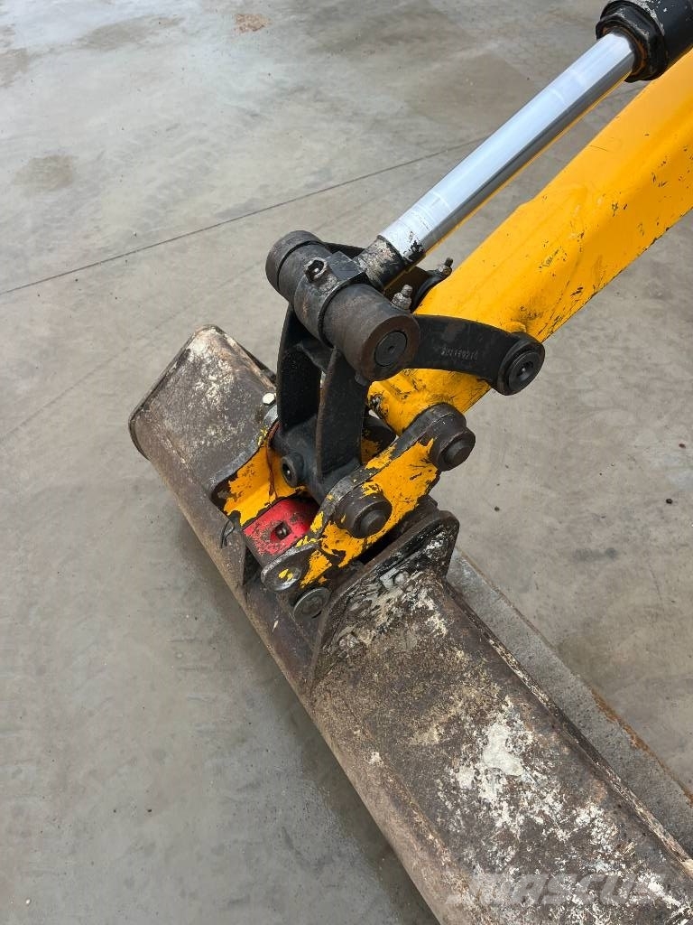 JCB 8035 ZTS Mini ekskavatori < 7 t