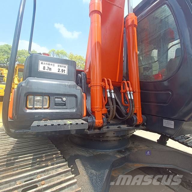 Hitachi ZX 210 대형 굴삭기 29톤 이상