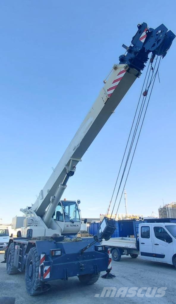Terex RC 35 Avtodvigala
