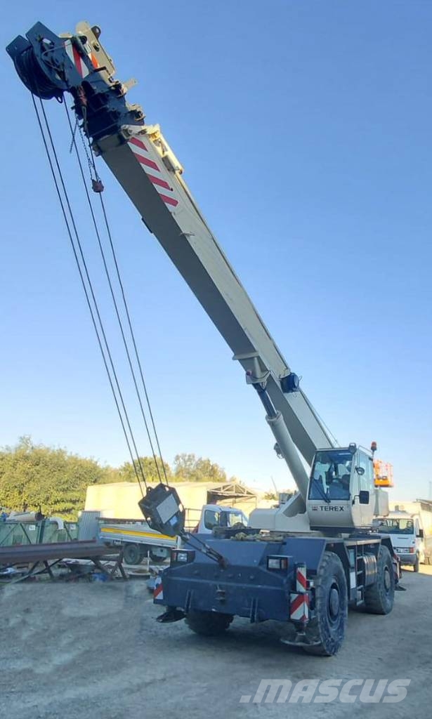 Terex RC 35 Avtodvigala