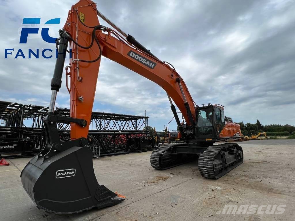 Doosan DX 530 LC-7 Bagri goseničarji