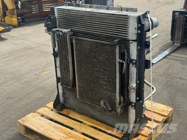 Liebherr LH 24 USED COOLER 散热器