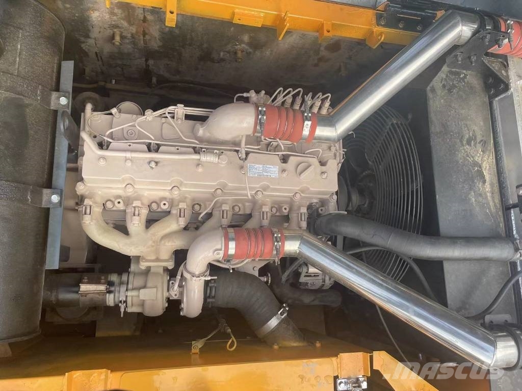 Hyundai R 305 LC-9T Escavadoras de rastos