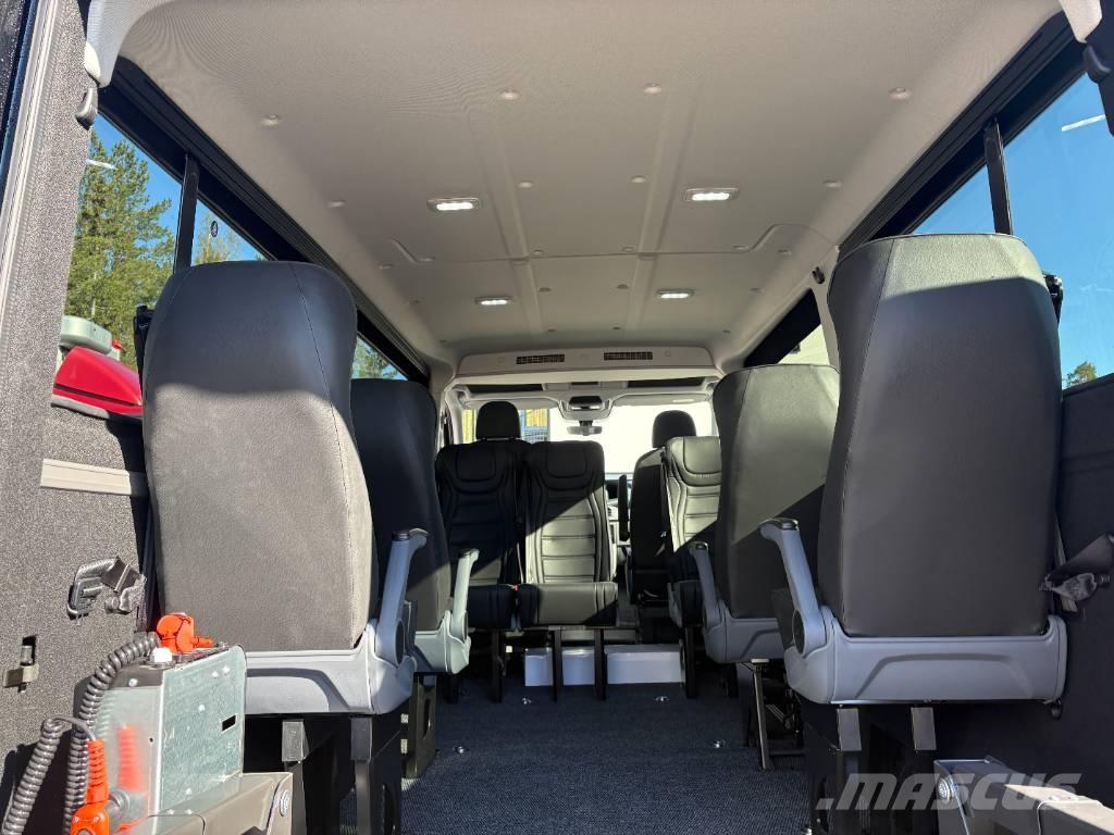 MAN TGE 3.140 FWD Taksi 1+8 autom. Tamlans Sõiduautod
