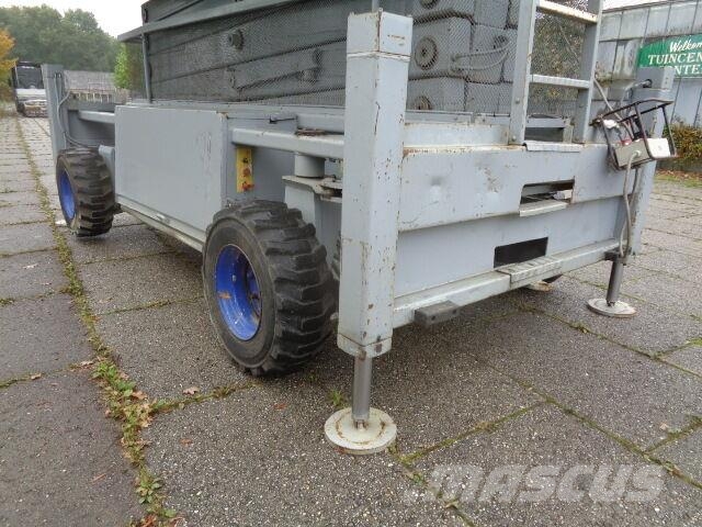 Liftlux SL172-24D4WD Piattaforme a pantografo