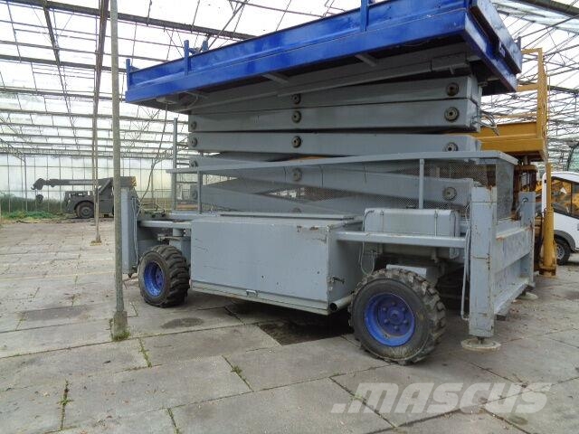 Liftlux SL172-24D4WD Piattaforme a pantografo
