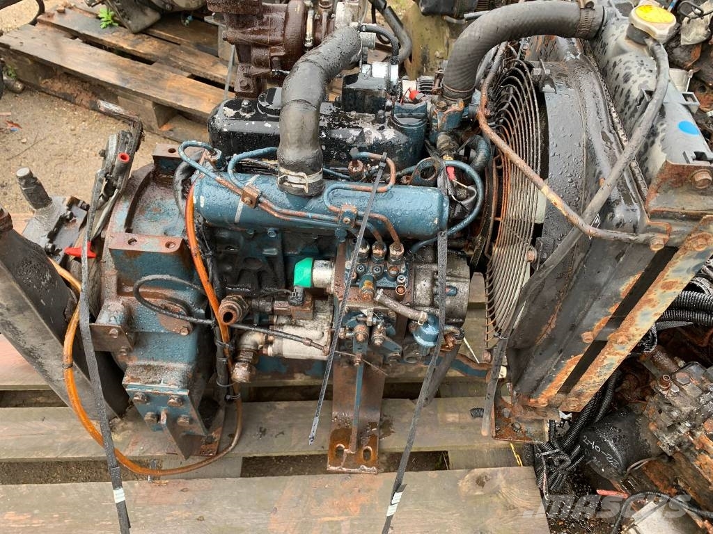 Kubota D 1105 ENGINE 엔진