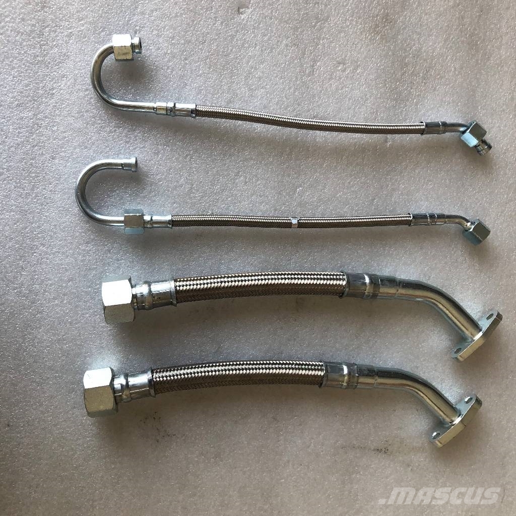 Cummins M11 Turbo Oil Drain 4974660 4022895   3899412 3899 Moteur
