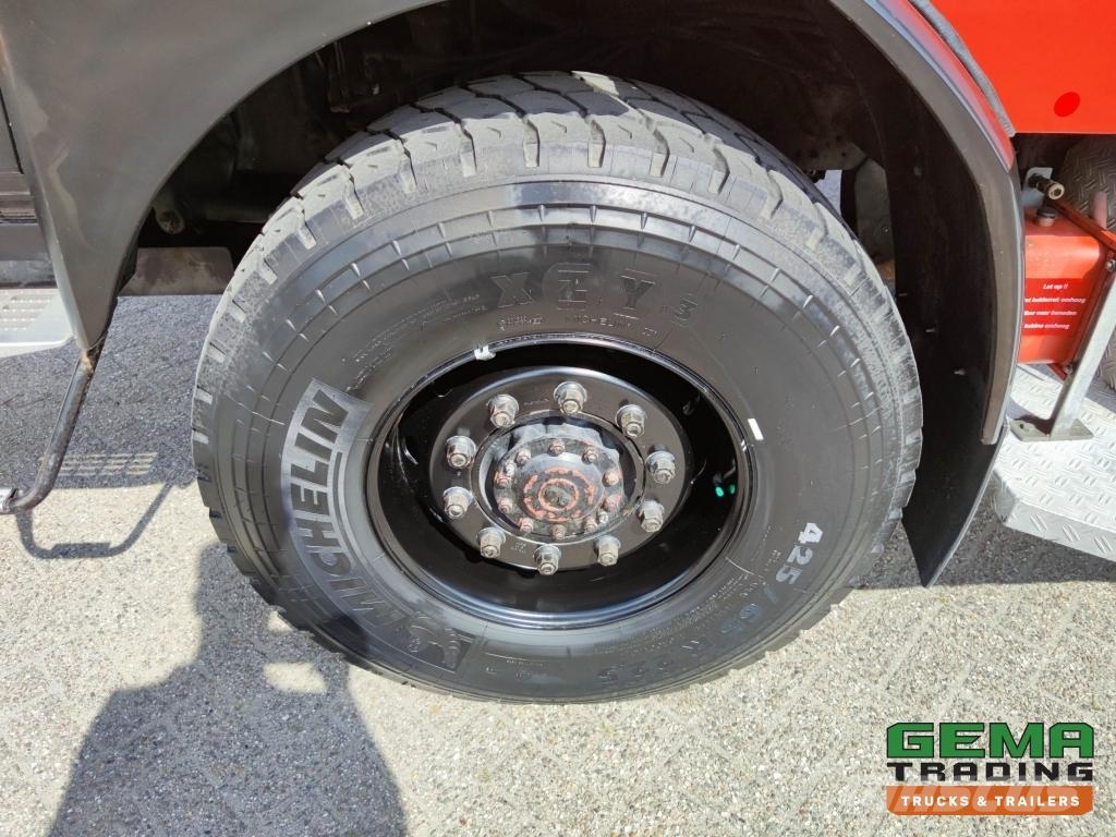 DAF FAV 1800 DHTD 360 4x4 Dubbel Cab (10 pers)  Ziegle شاحنات حريق