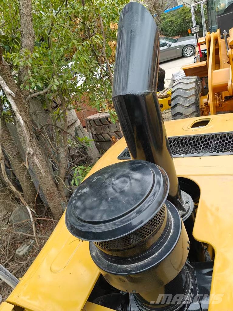 CAT 966 H 輪胎式裝載機