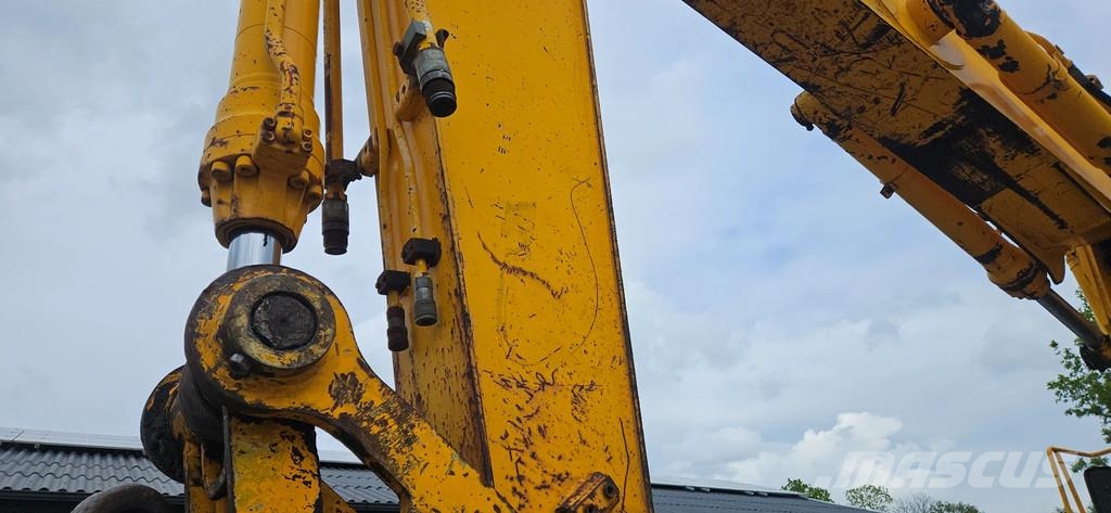 JCB JS 150 W حفارات وسط 7 طن - 12 طن