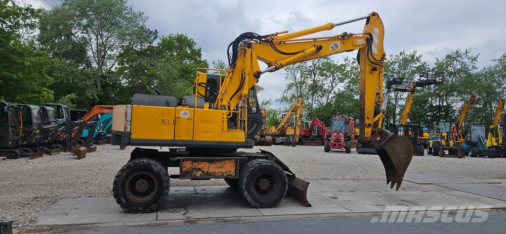 JCB JS 150 W حفارات وسط 7 طن - 12 طن