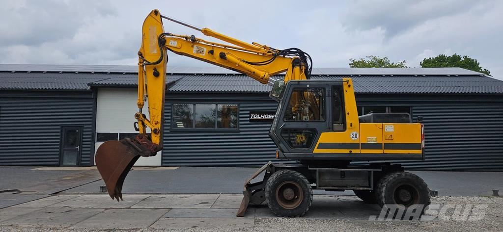 JCB JS 150 W حفارات وسط 7 طن - 12 طن
